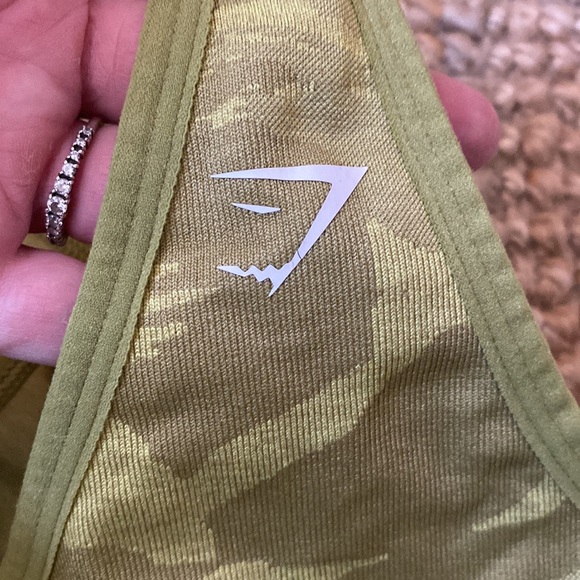 Gymshark Adapt Camo Seamless Sports Bra Griffin Green Medium Support M - Picture 6 of 11